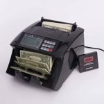 Compteur automatique de billets de banque